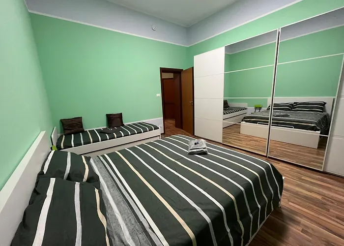 Apartment 150 Passi Dalla Stazione Di *