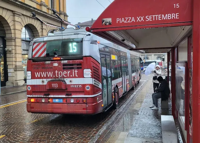 150 Passi Dalla Stazione Di Lägenhet *