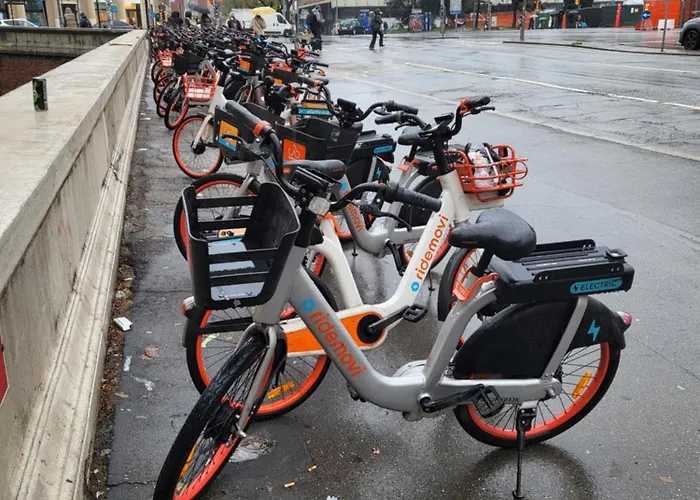 150 Passi Dalla Stazione Di Lägenhet *